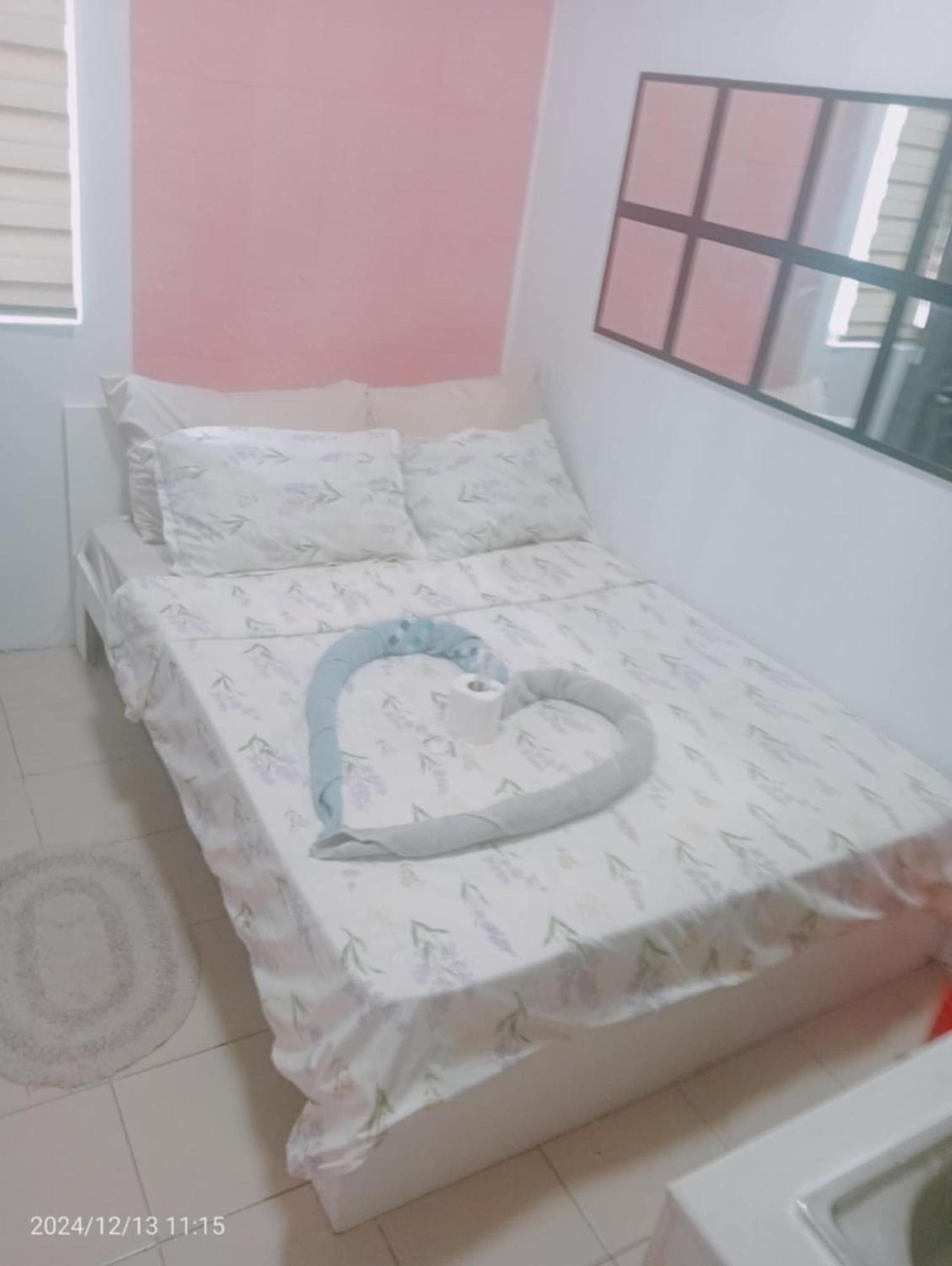 Urban Deca Staycation Mandaluyong Bagian luar foto